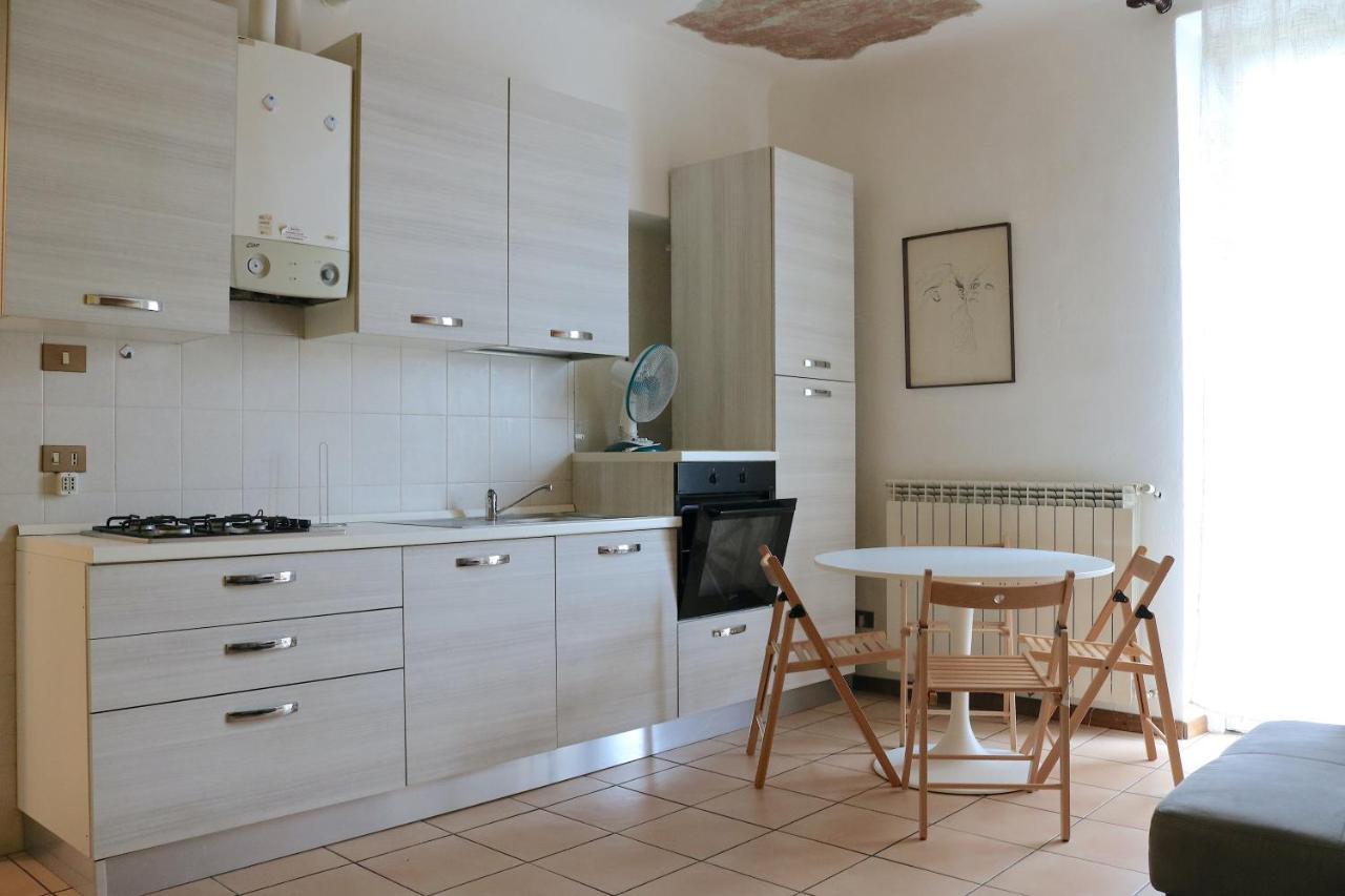 Le Residenze Della Poetessa Apartment คอร์ซิโก ภายนอก รูปภาพ
